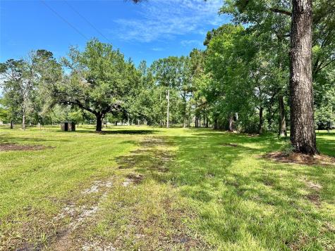 15748 Highway 326 N Sour Lake TX 77659