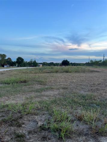 Lots 2 And 3 Horseshoe Drive Gonzales TX 78629