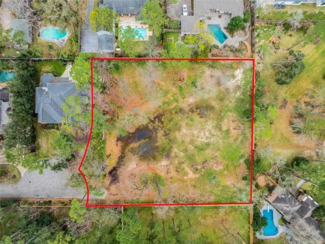 5 Powderhorn Street Houston TX 77024