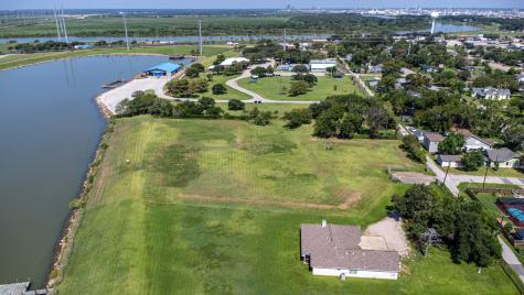 524 & 614 Mystery Harbor Lane Freeport TX 77541