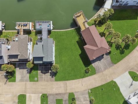 00 Bay Vista Galveston TX 77554