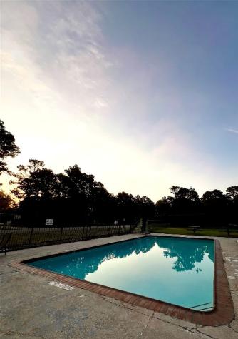1 Autumn Way Huntsville TX 77320