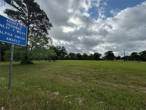 Tbd Fm 1696 E Huntsville TX 77340
