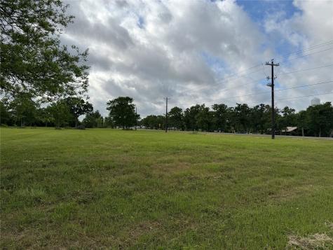 Tbd Fm 1696 E Huntsville TX 77340