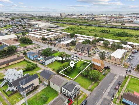 3905 Winnie Street Galveston TX 77550