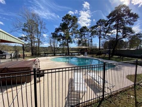 28 Wilderness Trail Huntsville TX 77340