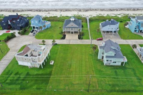 19135 Kahala Drive Galveston TX 77554