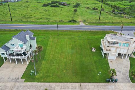 19135 Kahala Drive Galveston TX 77554