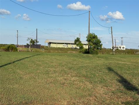 132 County Road 299 Heron N Sargent TX 77414