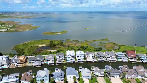 Tbd Treasure Circle Galveston TX 77554