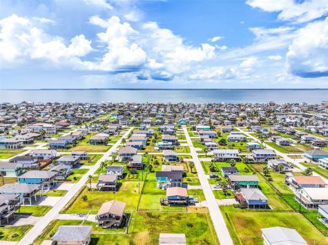 4110 Hardin Drive Galveston TX 77554