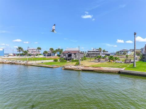 9705 Teichman Road Galveston TX 77554