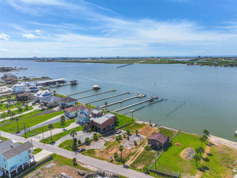 9705 Teichman Road Galveston TX 77554