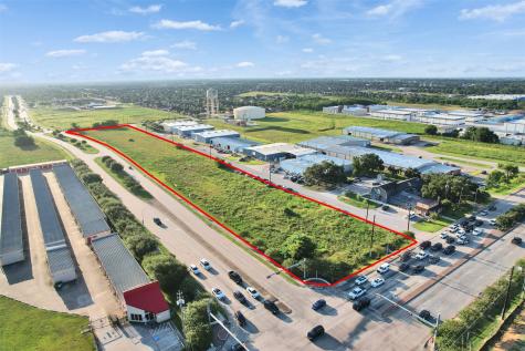 3815 Alice Street Pearland TX 77581
