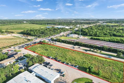 3815 Alice Street Pearland TX 77581