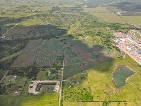 0000 Blimp Base Hitchcock TX 77563