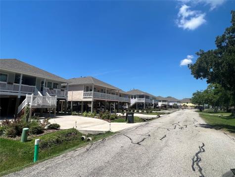 0 Bay Oaks La Porte TX 77571