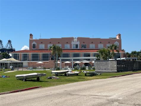 0 Bay Oaks La Porte TX 77571