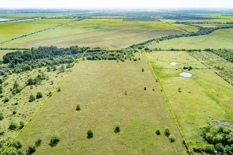 000 Fm 1724 Hankamer TX 77560