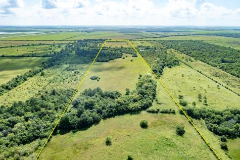 000 Fm 1724 Hankamer TX 77560