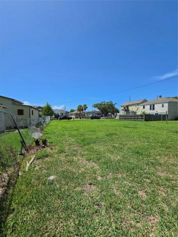 3418 Avenue M Galveston TX 77550