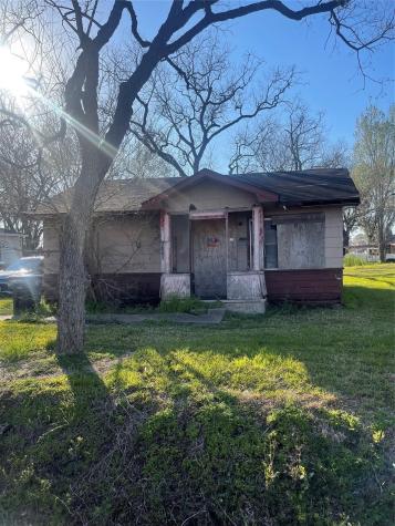 6710 New York Street Houston TX 77021