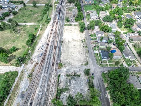 2023 Semmes Street Houston TX 77026