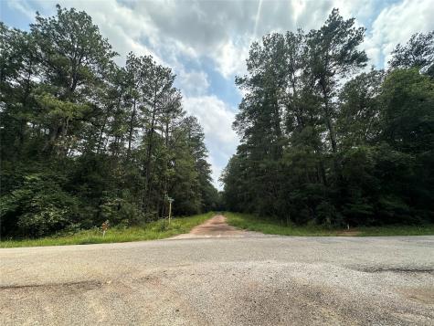 19&20 Appian Way Roman Forest TX 77357