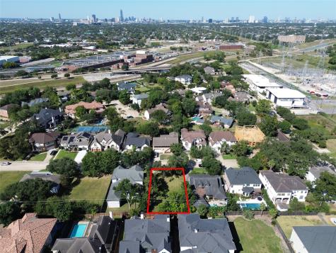 4319 Breakwood Drive Houston TX 77096