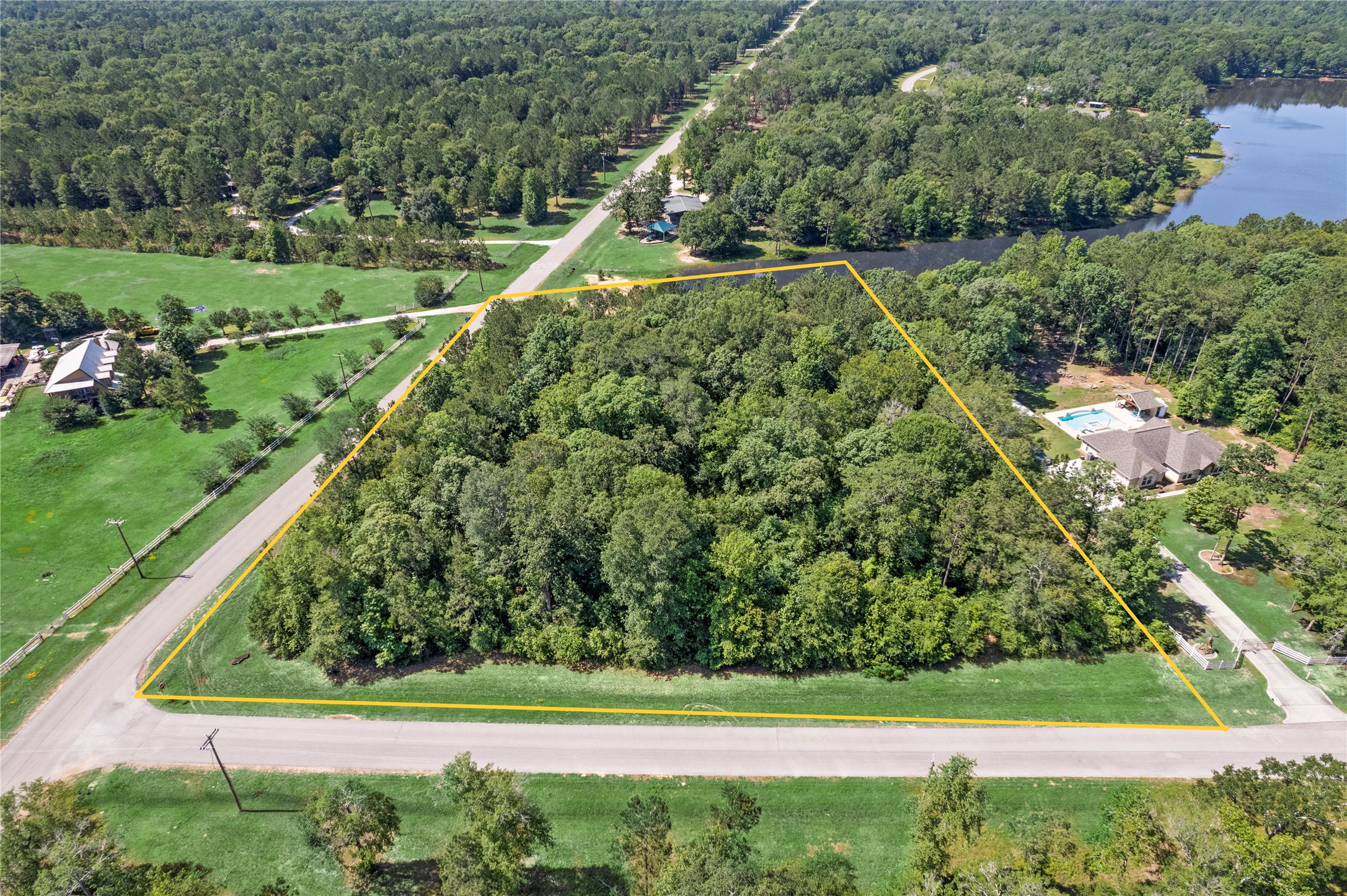 21288 Grant Lake Circle Cleveland TX 77328