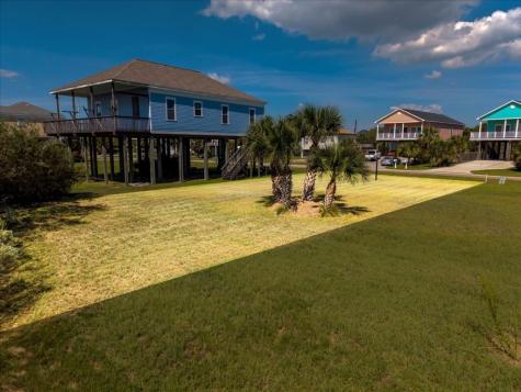 Lot 13 Las Palmas Street Galveston TX 77554