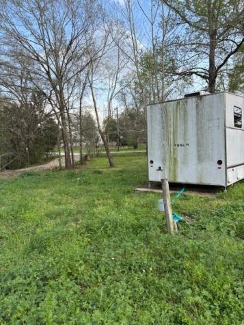 191 Fisherman's Trail Huntsville TX 77320