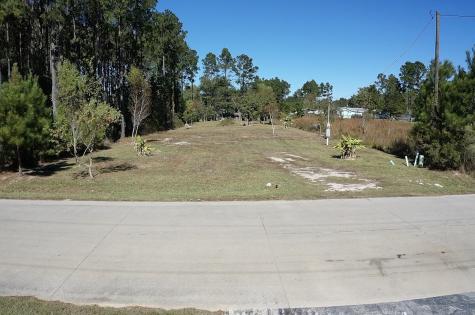 1633 County Road 3406 Cleveland TX 77327