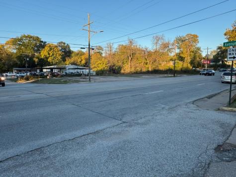 710 And 712 11th Street Huntsville TX 77340