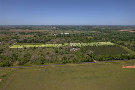 0 Fm 1161 Hungerford TX 77448