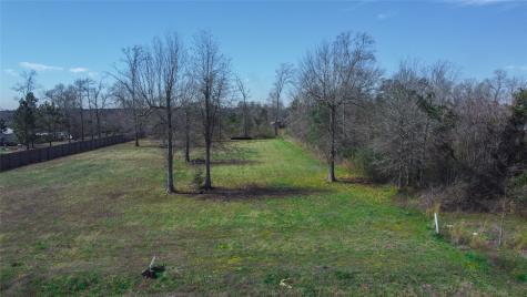 71 County Road 5004 Cleveland TX 77327