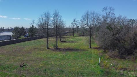 71 County Road 5004 Cleveland TX 77327