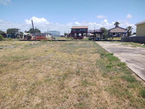 94 Neptune Sargent TX 77414