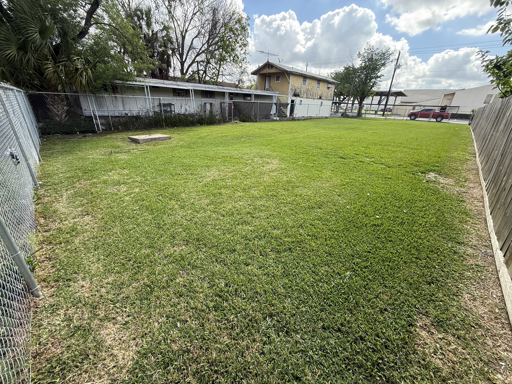 629 Georgia South Houston TX 77587