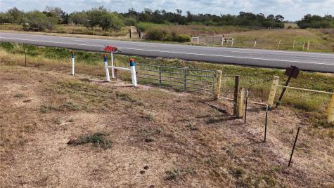14777 Fm 359 Road Hempstead TX 77445