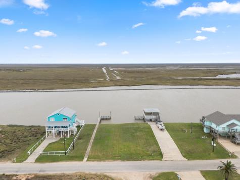 1839 County Road 230 Drive Sargent TX 77414