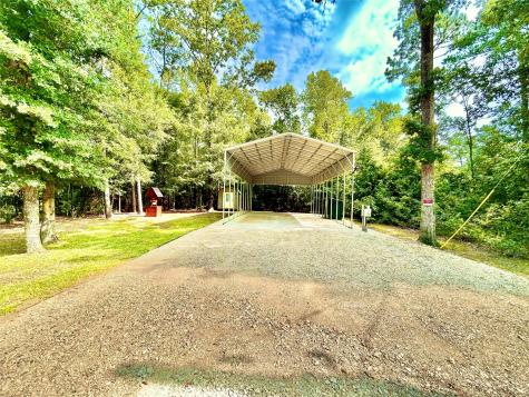 154 Woodstock Livingston TX 77351