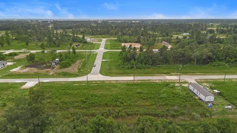5220 Road 5913-18 Cleveland TX 77327