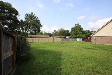6215 Standing Oaks Street Houston TX 77050