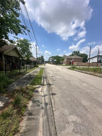 3706 Mcilhenny Street Houston TX 77004