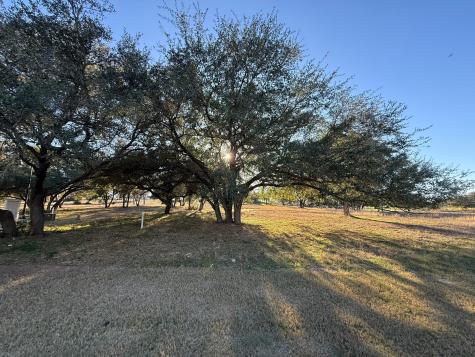 111 Mallard Lane Columbus TX 78934
