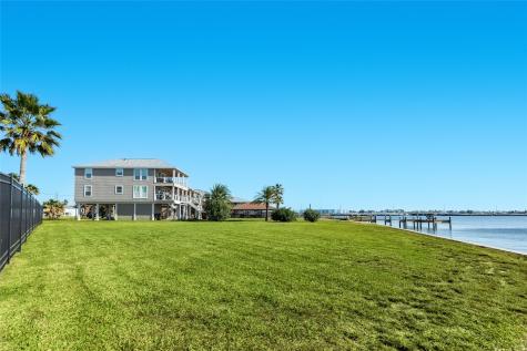 6319 Avenue L Galveston TX 77551