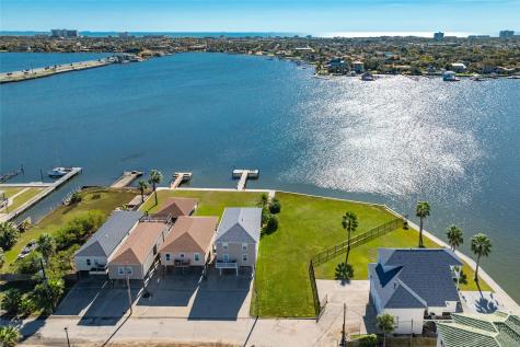 6319 Avenue L Galveston TX 77551