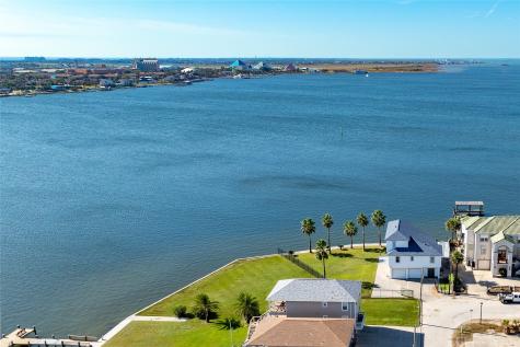 6319 Avenue L Galveston TX 77551