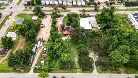 2300 W Tidwell Road Houston TX 77091